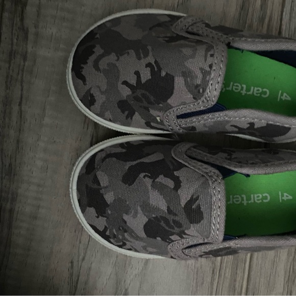 Carters baby shoes - Picture 4 of 4